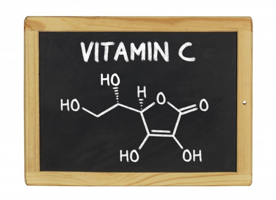 Okozhat-e vesekövet a C-vitamin?